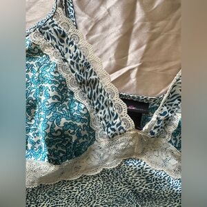 Secret Treasures Blue and White Patterned Top